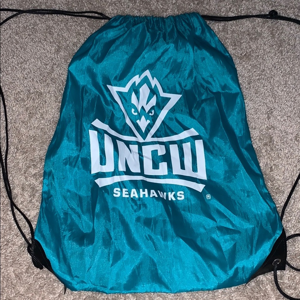 UNCW String Bag